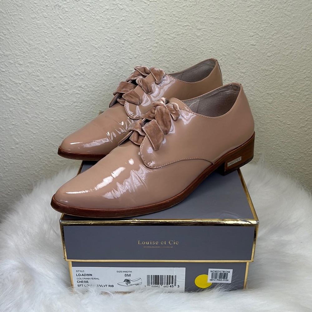 LOUISE ET CIE PATENT LEATHER SHOES